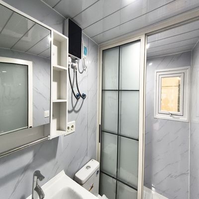Wind Rasistance Prefabricated 20ft Expandable Container Home With Balcony