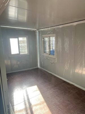 Aluminium Sliding Windows Expandable Container House with Led Natural Light