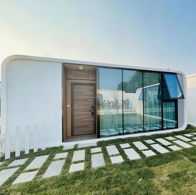 Unqiue Stylish Apple House for Leisure Holiday Stay Mini Wine Bar