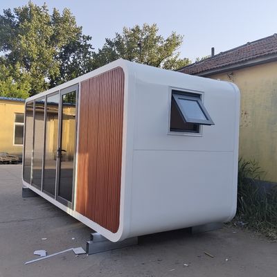 Apple Cabin House Cuadro de acero galvanizado y panel de metal tallado para una experiencia de vida exclusiva