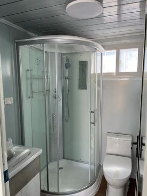 Casa de contenedores expandible La solución práctica y funcional para las necesidades de vida portátil