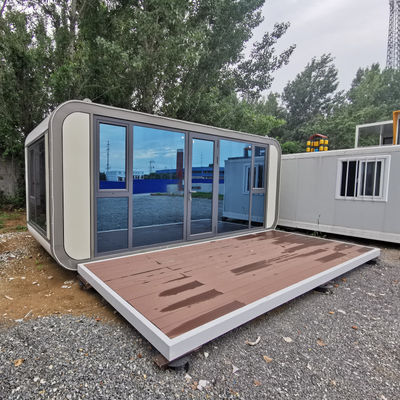 Produsen Mobil Apple Kabin Aluminium Hijau Prefab Rumah Pada Roda Pod Soundproof Untuk Camping