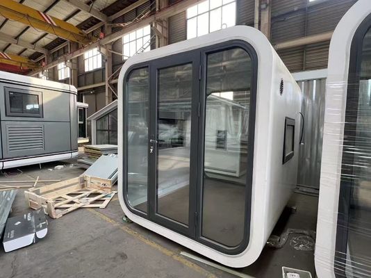 2025 Economic Movable Prefab Capsule House Capsule Hotel Garden Pod Prefabricated Modular Tiny Apple Cabin Container House